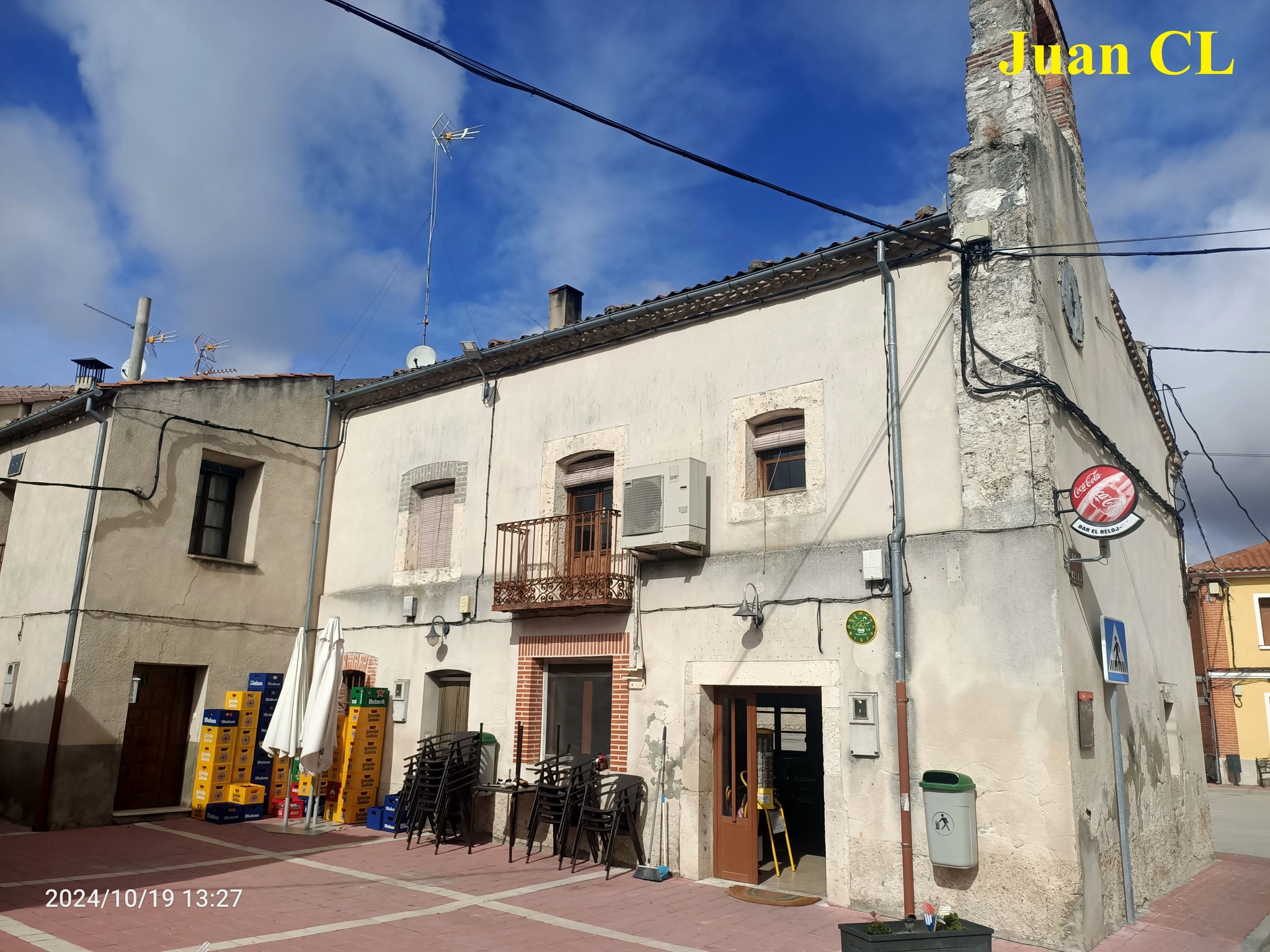 SALUDO FUENTEPIÑELANO 4078. AYUDAS