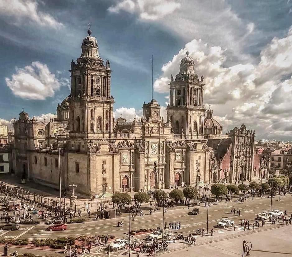 CRÓNICA DE ZACATECAS: DETALLES CATEDRAL DE ZACATECAS