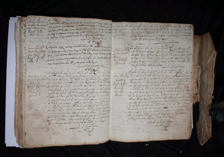 CRÓNICA: EL PASADO QUE NOS UNE, EL TIEMPO QUE NOS QUEDA.