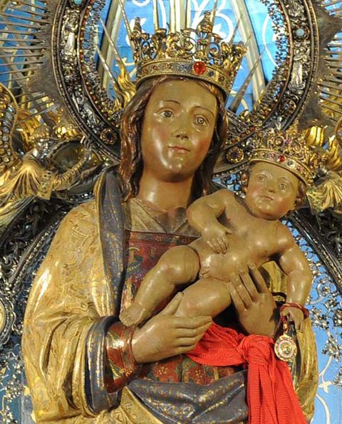 FESTIVIDAD DE LA ALMUDENA