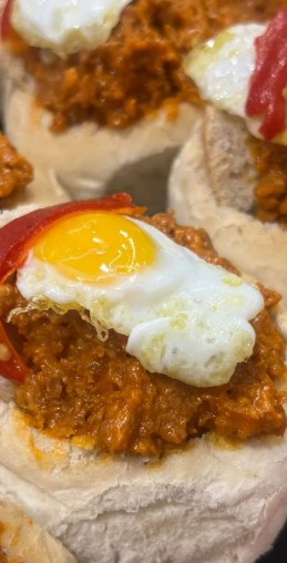 LES HISTORIES DE FIDALGO. PINCHOS Y TAPAS EN EL VIEJO LOGROÑO.-