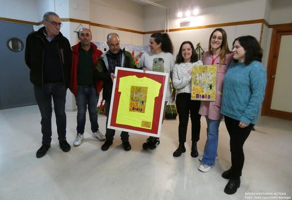 AGRADECIMIENTO DE LA COMISIÓN DE FIESTAS DEL ROSARIO  A ALUMNOS Y PROFESORES DEL COLEGIO PRÓSPERO MARTÍNEZ