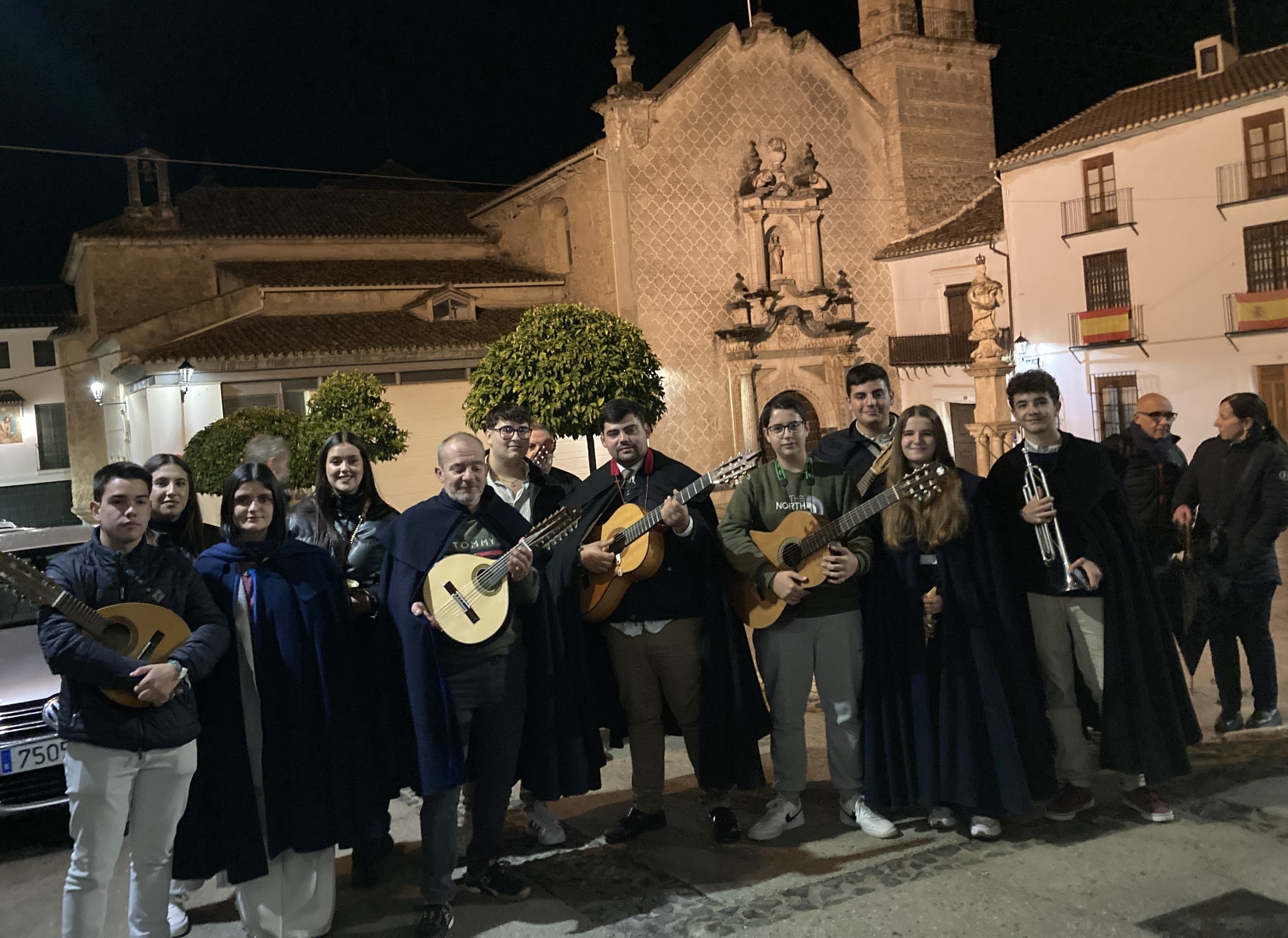 LOS HERMANOS DE LA AURORA, BIC