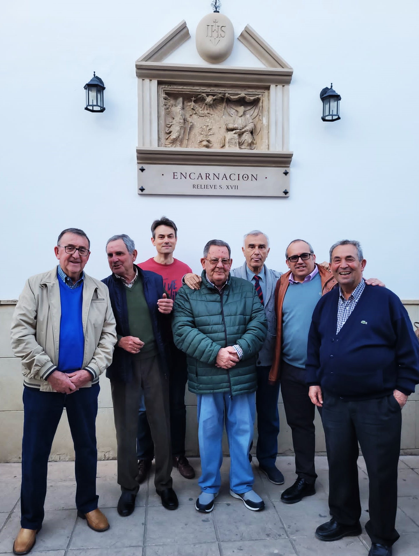 “SEVILLANUEVA” UN GRUPO DE ENAMORADOS DE SU PUEBLO, VILLANUEVA A LA SOMBRA DE LA GIRALDA-.