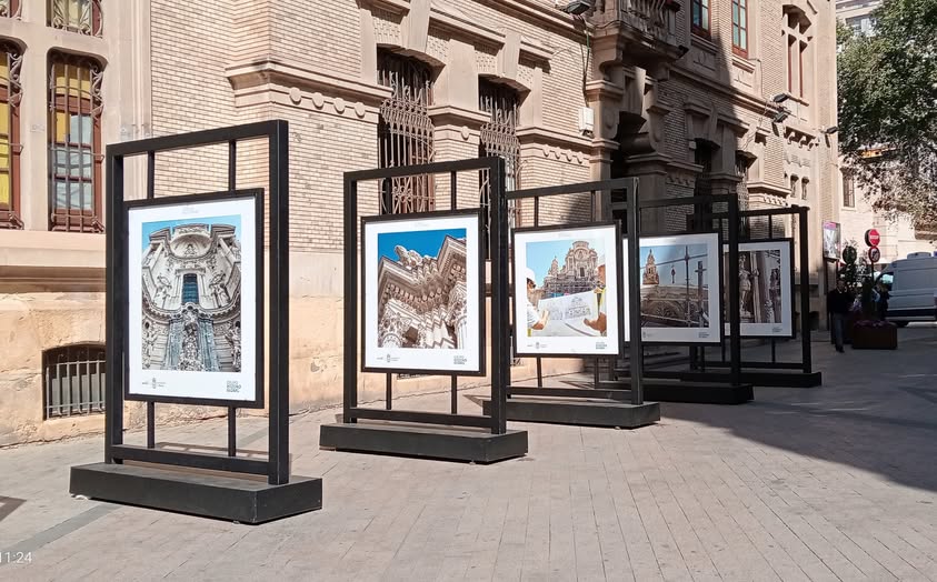 EXPOSICIÓN FOTOGRÁFICA DE JUANCHI LÓPEZ