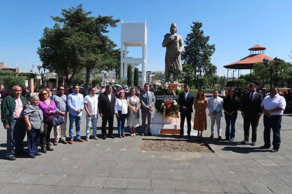 TEXCOCO (MÉXICO) CONMEMORÓ EL DCXXIII ANIVERSARIO DEL NATALICIO DE NEZAHUALCÓYOTL
