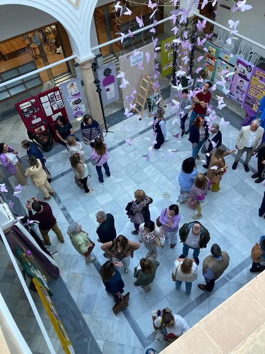 MINICRÓNICA EXPOSICIÓN, 300 AÑOS DE FEMINISMO