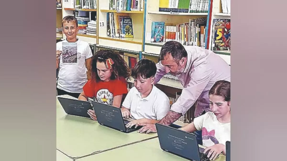 RAFAEL MONSERRAT: «LOS NIÑOS HAN DESCUBIERTO QUE LA IA NO ES UNA ENCICLOPEDIA Y NO ES PERFECTA»