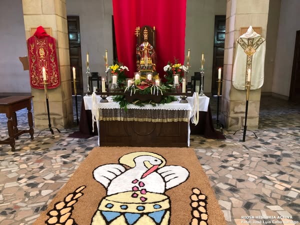 EL CORPUS CRISTHI DE SANTA MARÍA DE RIOSA.