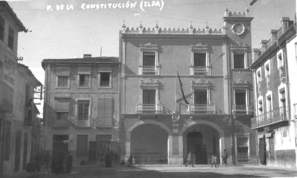 DISTINCIÓN PARA EL EXCELENTÍSIMO AYUNTAMIENTO DE ELDA EN 1926