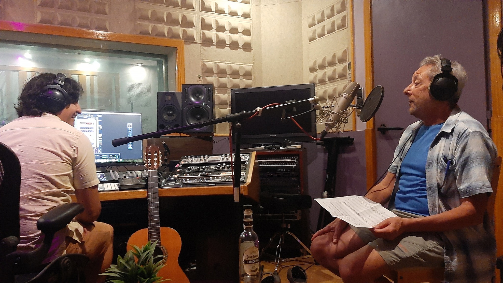 «LAS ALAS DEL SAPO»,