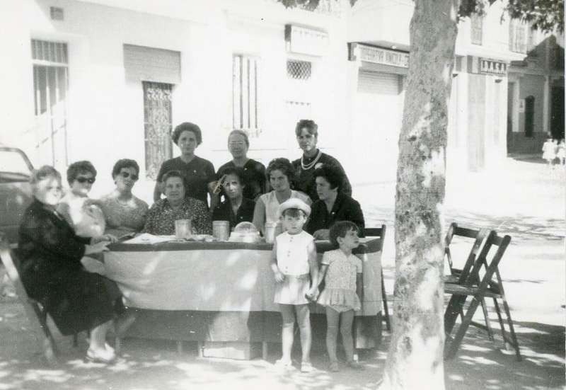 CASINOS: CENA BENÉFICA DE LA ASOCIACIÓN ESPAÑOLA CONTRA EL CÁNCER