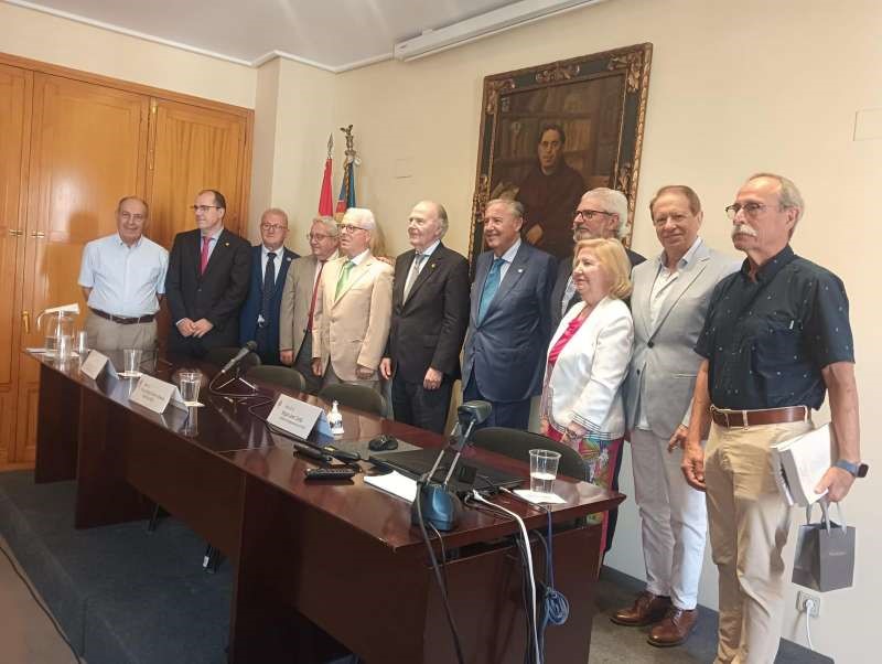 VALENCIA: LA REAL ACADEMIA DE CULTURA VALENCIANA CLAUSURA EL CURSO ESCOLAR 2024-2025