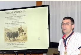 CHARLA Y DOCUMENTAL SOBRE EL AGOSTADERO. LA SUBIDA A LA SIERRA,