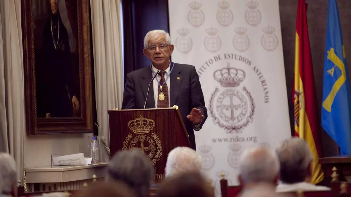 FALLECE FLORENCIO FRIERA SUÁREZ, CRONISTA OFICIAL DE SARIEGO /ASTURIAS/