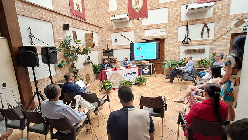 LA UNIVERSIDAD DE CASTILLA LA MANCHA CELEBRA CURSO DE VERANO EN LA PUEBLA DE MONTALBAN (TOLEDO)