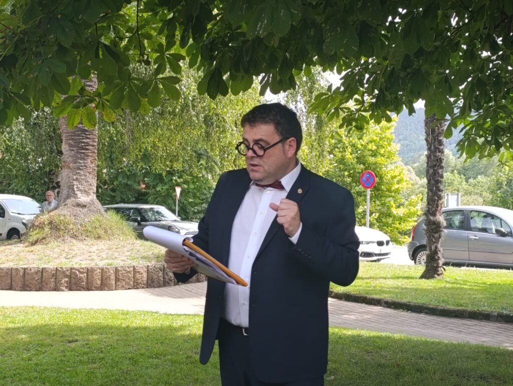 VALENTIN ANDRÉS ÁLVAREZ ,ESCRITOR, ECONOMISTA, FÍSICO E INTELECTUAL DE LA GENERACIÓN DEL 27 FUE ENCARNADO POR EL CRONISTA MOSCÓN