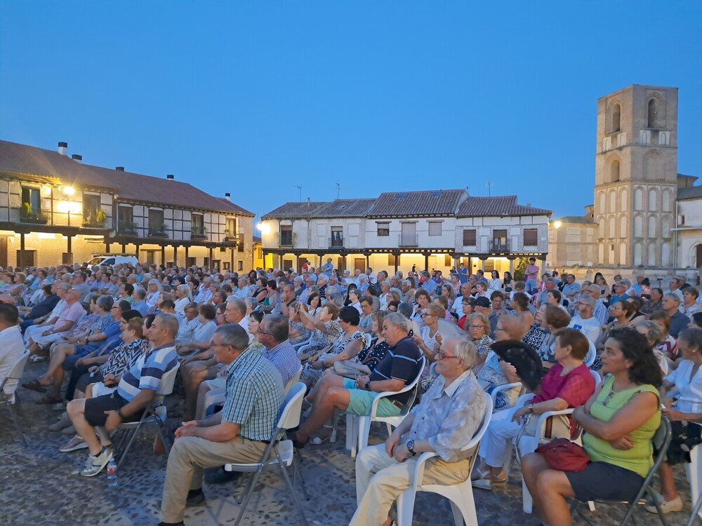 FOLK FUSIÓN DEL CORNEJA PARA LAS NOCHES MUSICALES