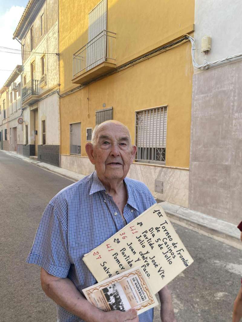EN EL TRINQUET DE MAXIMIANO AÑO 1975