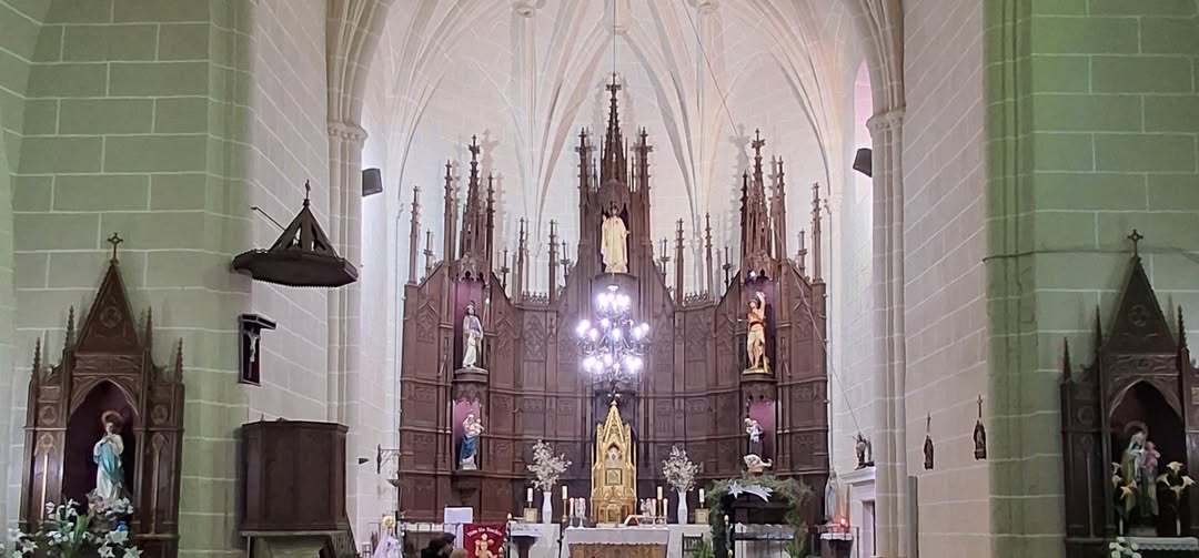 EL RETABLO DE LA IGLESIA DE HINOJAL