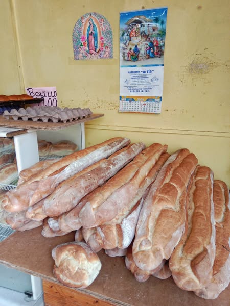 LISTOS LOS BOLILLOS PARA LAS FIESTAS DE MOROS Y CRISTIANOS EN ZACATECAS. (MÉXICO)