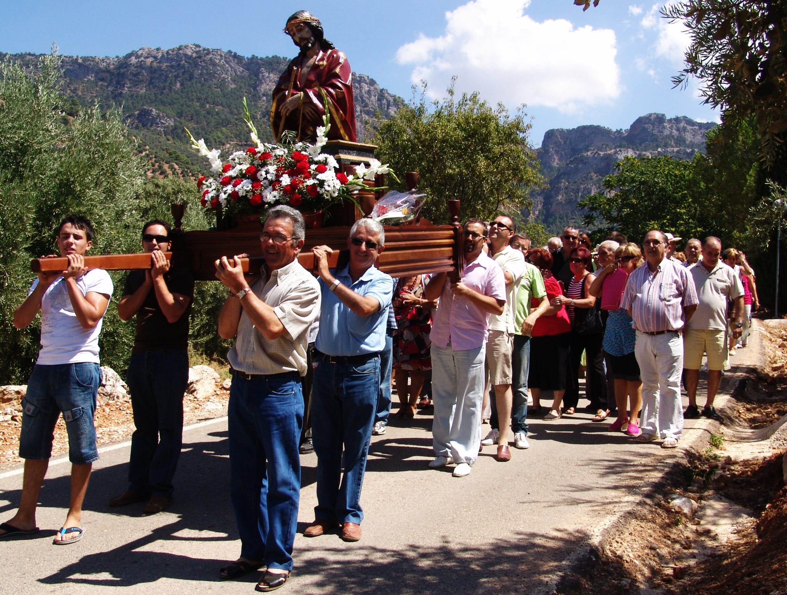 LAS ROMERÍAS DE JESÚS DEL MONTE Y VIRGEN DE LA FUENSANTA, UNIDAS POR EL ESCULTOR D. DOMINGO SÁNCHEZ MESA (I)