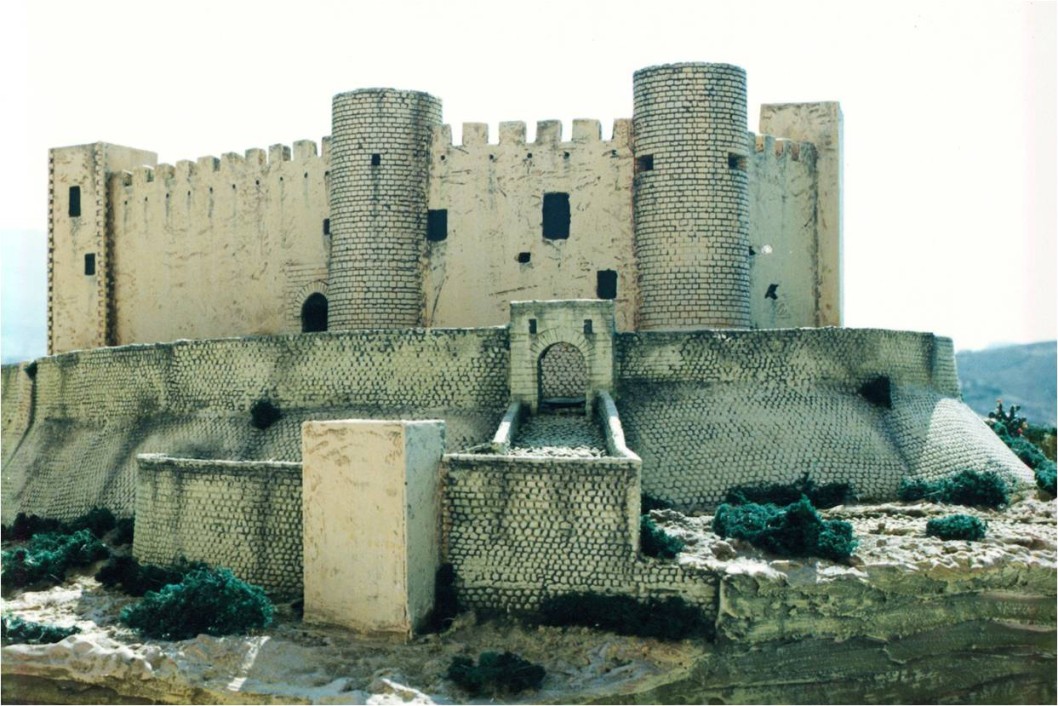 SOMOS PROPIETARIOS DEL CASTILLO