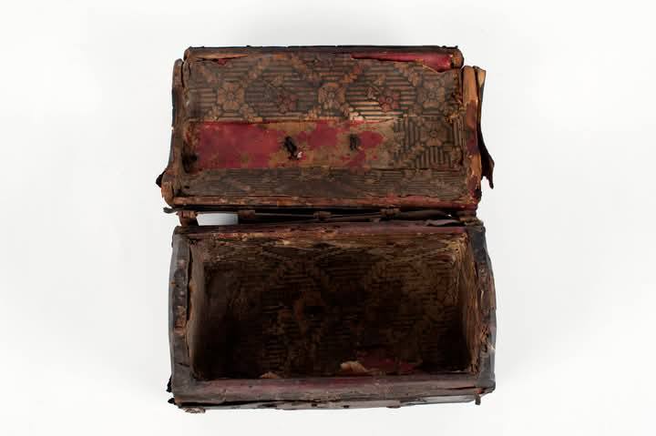 CRÓNICA DE ZACATECAS: LOS COFRES DE FLANDES…