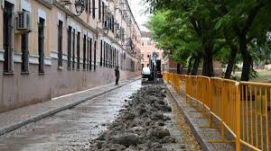 EL LEÓN Y LA COLUMNA: OBRAS QUE CAMBIARON BADAJOZ