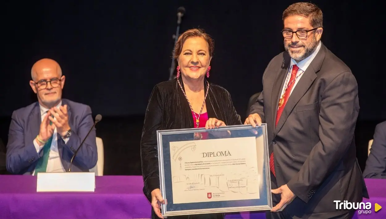 CARMEN LINARES, NOMBRADA HIJA ADOPTIVA DE ÁVILA POR SU TRAYECTORIA Y VÍNCULO CON LA CIUDAD