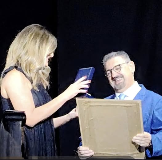 GRACIAS A EL CARPIO, POR CONSIDERARME UN CARPEÑO MAS