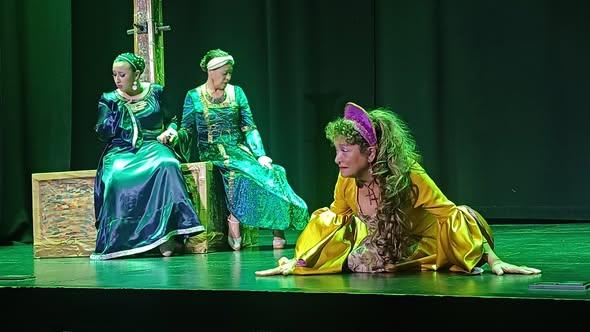 LA SIEMBRA LO SEMBRÓ.