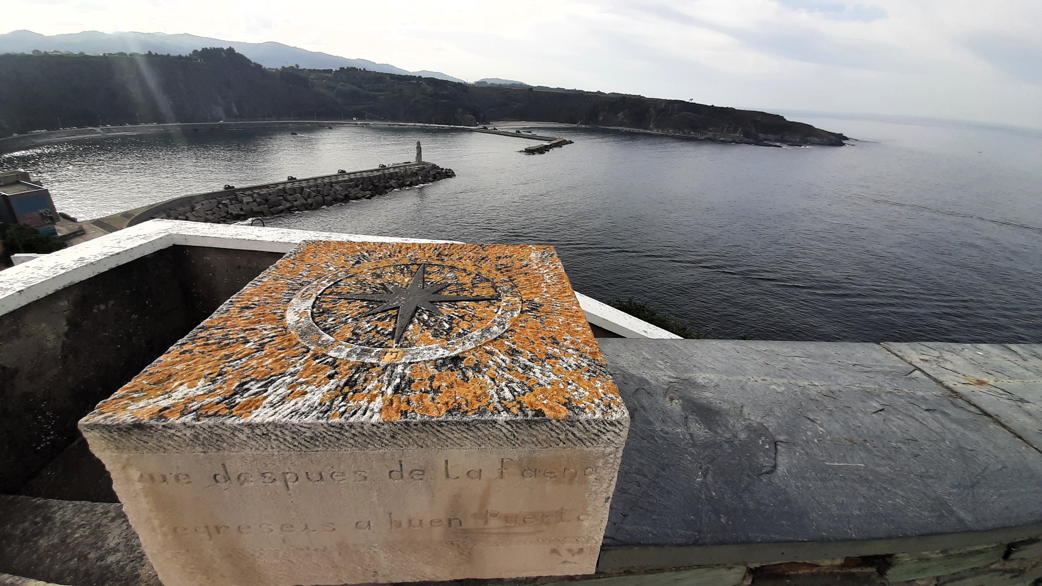 EN LUARCA, DONDE TANTO QUIERO