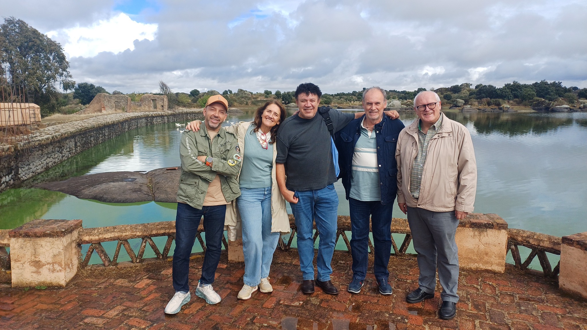 MAESTROS EN EL CONOCIMIENTO DE TINTIN DE HERGÉ