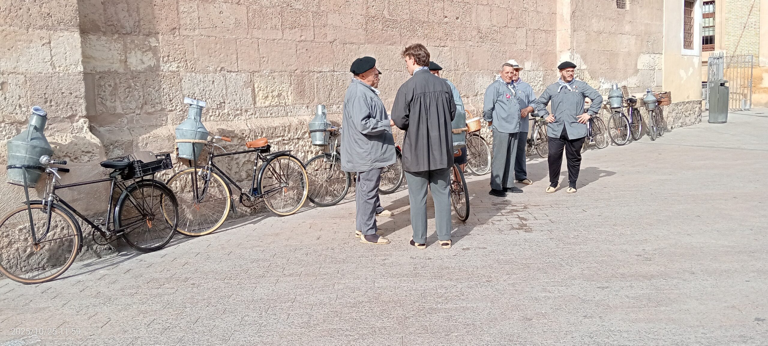 SÁBADO POR LA MAÑANA, MURCIA ERA UNA FIESTA
