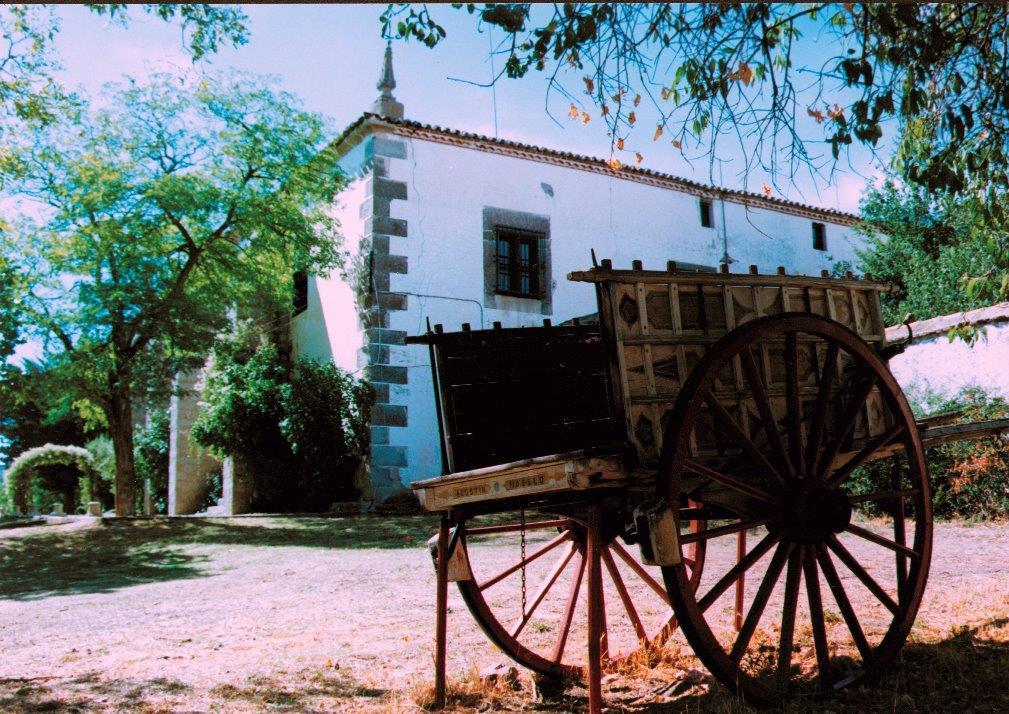 PUEBLOS MÁGICOS DE LA RIBERA DEL ADAJA EN EL ENTORNO DE ÁVILA (2). DEHESAS, CASERÍOS Y DESPOBLADOS