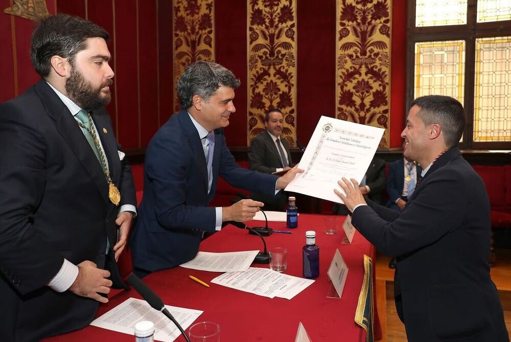 LA SOCIEDAD DE ESTUDIOS HERÁLDICOS DE TOLEDO ABRE SU CURSO 2025-2026