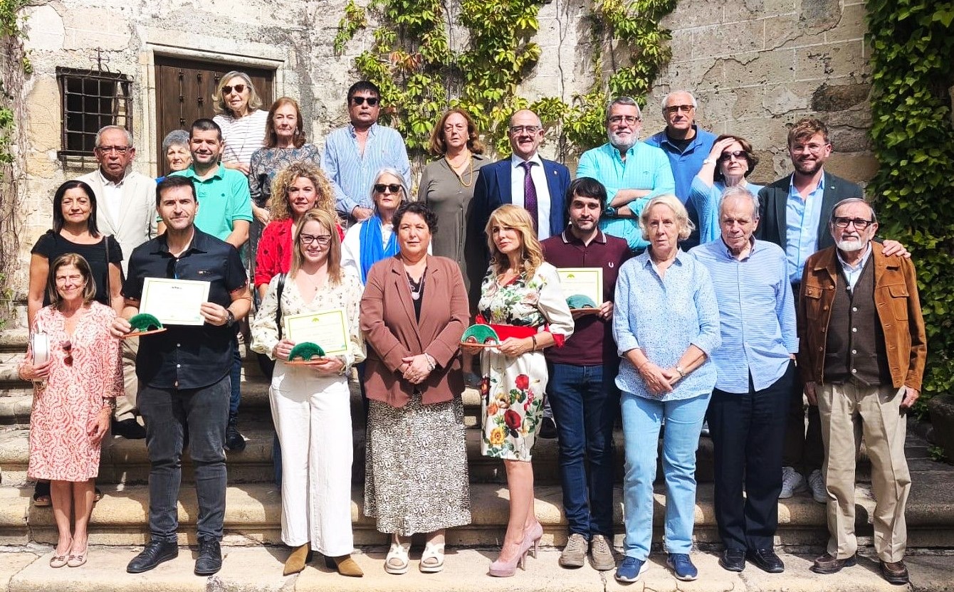 LOS COLOQUIOS HISTÓRICOS FINALIZAN CON LA ENTREGA DE SUS PREMIOS Y CON EL VIAJE CULTURAL