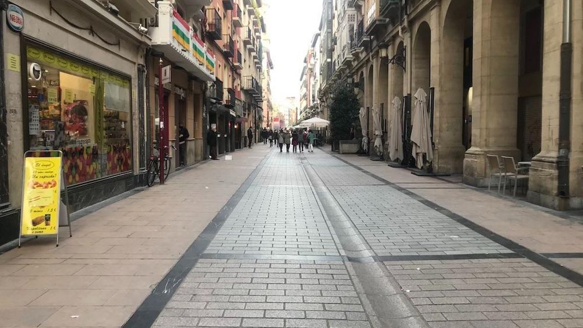DE PASEO POR LA VIDA Y MEMORIA DE LOGROÑO