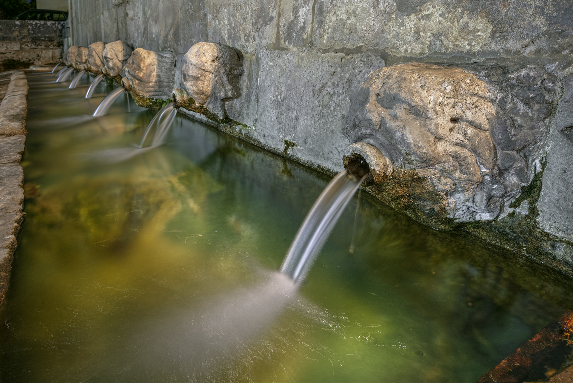 INTRODUCCIÓN A UN FUTURO TRABAJO SOBRE EL CANAL DE RIEGO DEL CERRO DE LOS MOLINOS.