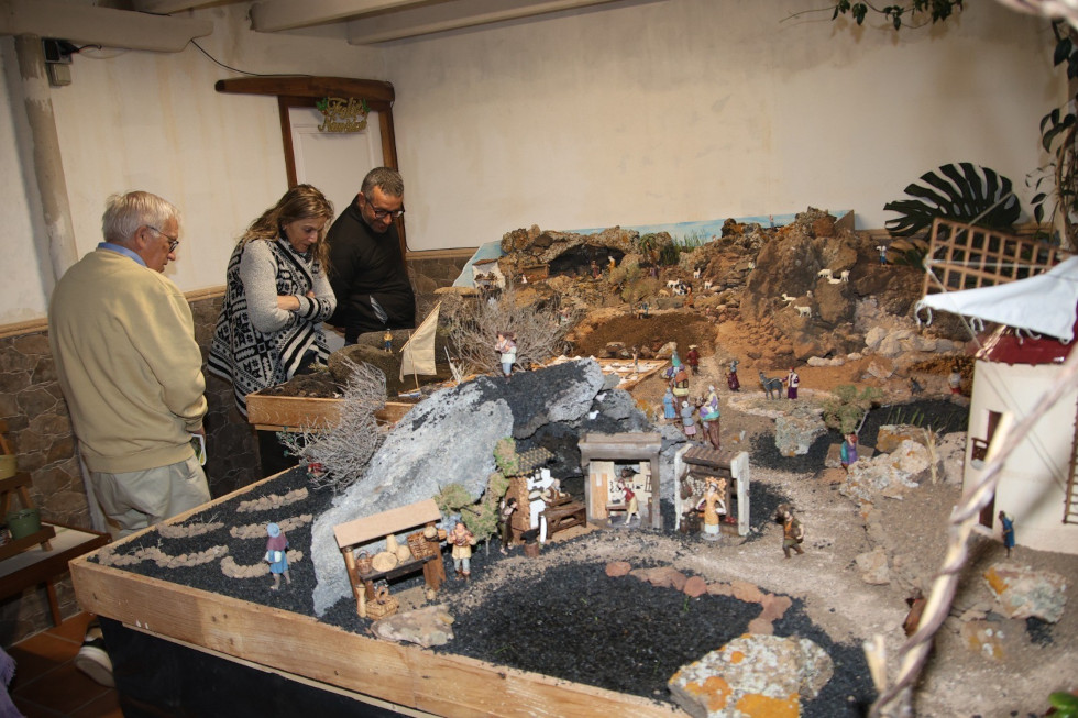 TEGUISE RECONOCE A LOS MEJORES BELENES DEL MUNICIPIO EN LA EDICIÓN 2025 DEL CONCURSO