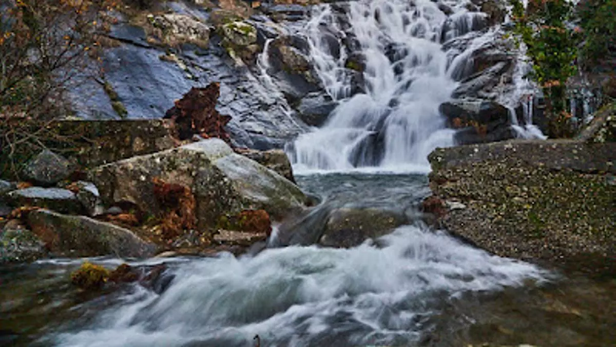 LOS PUEBLOS PEQUEÑOS: A PROPÓSITO DEL NOMBRAMIENTO DE EMILIO ARROYO COMO CRONISTA DE VALDASTILLAS (CÁCERES)