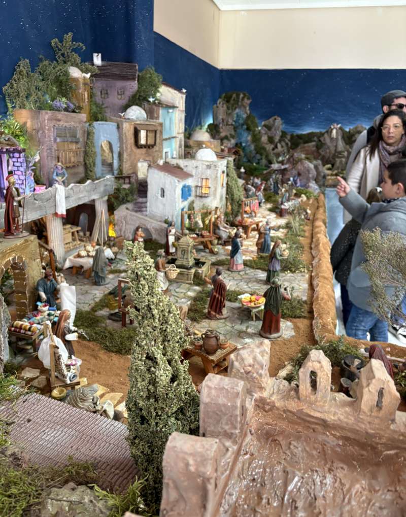 EL ÉXITO DEL BELÉN FAMILIAR GÓMEZ-GUILLÉN