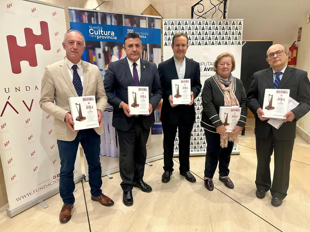 TREINTA AÑOS INTERPRETANDO LA HISTORIA DE ÁVILA