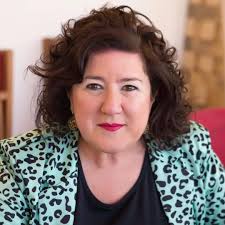 PETRER ACOGE LA PRESENTACIÓN DE “HUIDA CON PARADA Y FONDA, Y OTROS RELATOS HISTÓRICOS”, LA NUEVA OBRA DEL HISTORIADOR Y CRONISTA VICENTE VÁZQUEZ