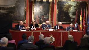 “LOS TÍTULOS NOBILIARIOS DE LA GUERRA DE ÁFRICA EN EL CENTENARIO DEL DESEMBARCO DE ALHUCEMAS”,