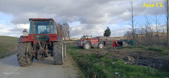 SALUDO FUENTEPIÑELANO 4597