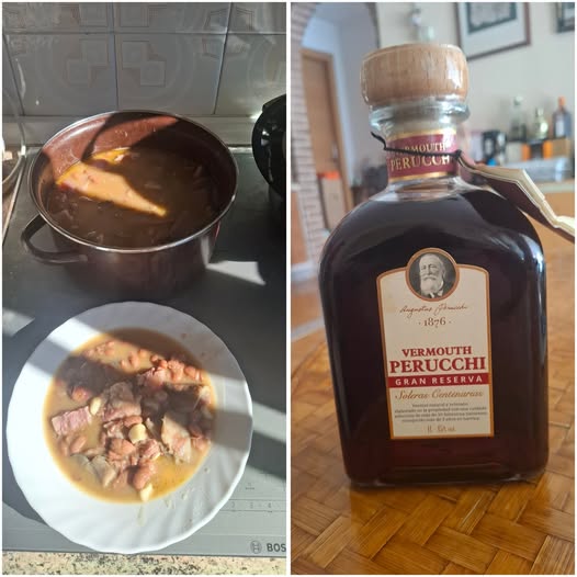 LA BOTELLA DE VERMÚ PERUCCHI