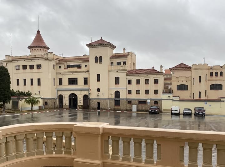 UNA VISITA AL REGIMIENTO DE INFANTERÍA “LIGERA”, BARCELONA Nº 63, «EL BRILLANTE»