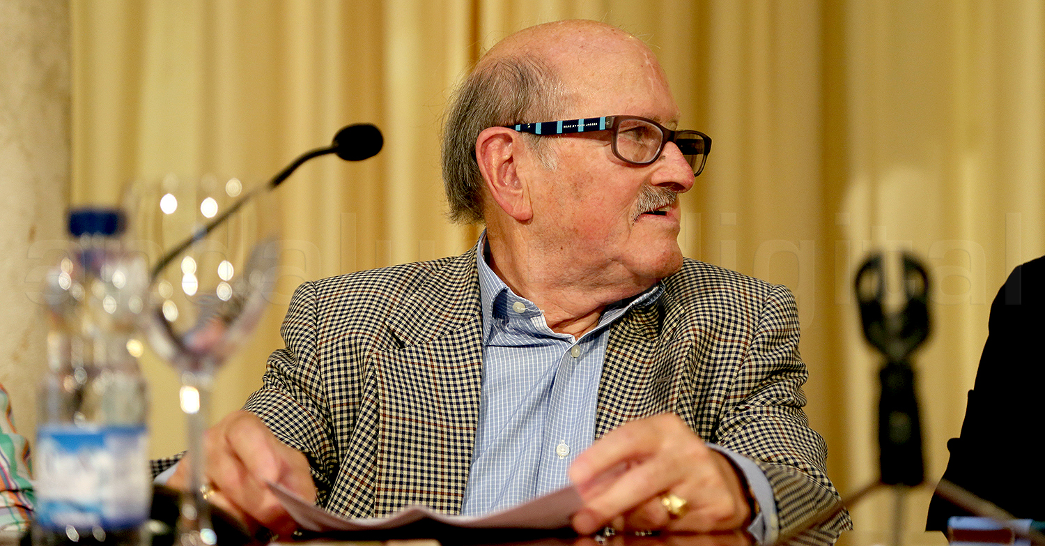 LA ASOCIACIÓN CARNAVALESCA «PRUDENCIO MOLINA» HOMENAJEARÁ A JOSÉ LUIS MÁRQUEZ